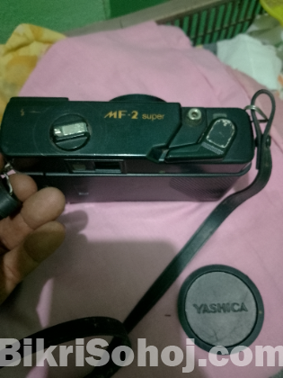 Yashica MF-2 supar